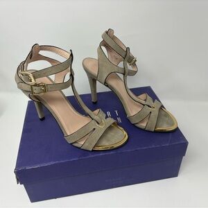 Stuart Weitzman Gray suede & gold open sandal heel